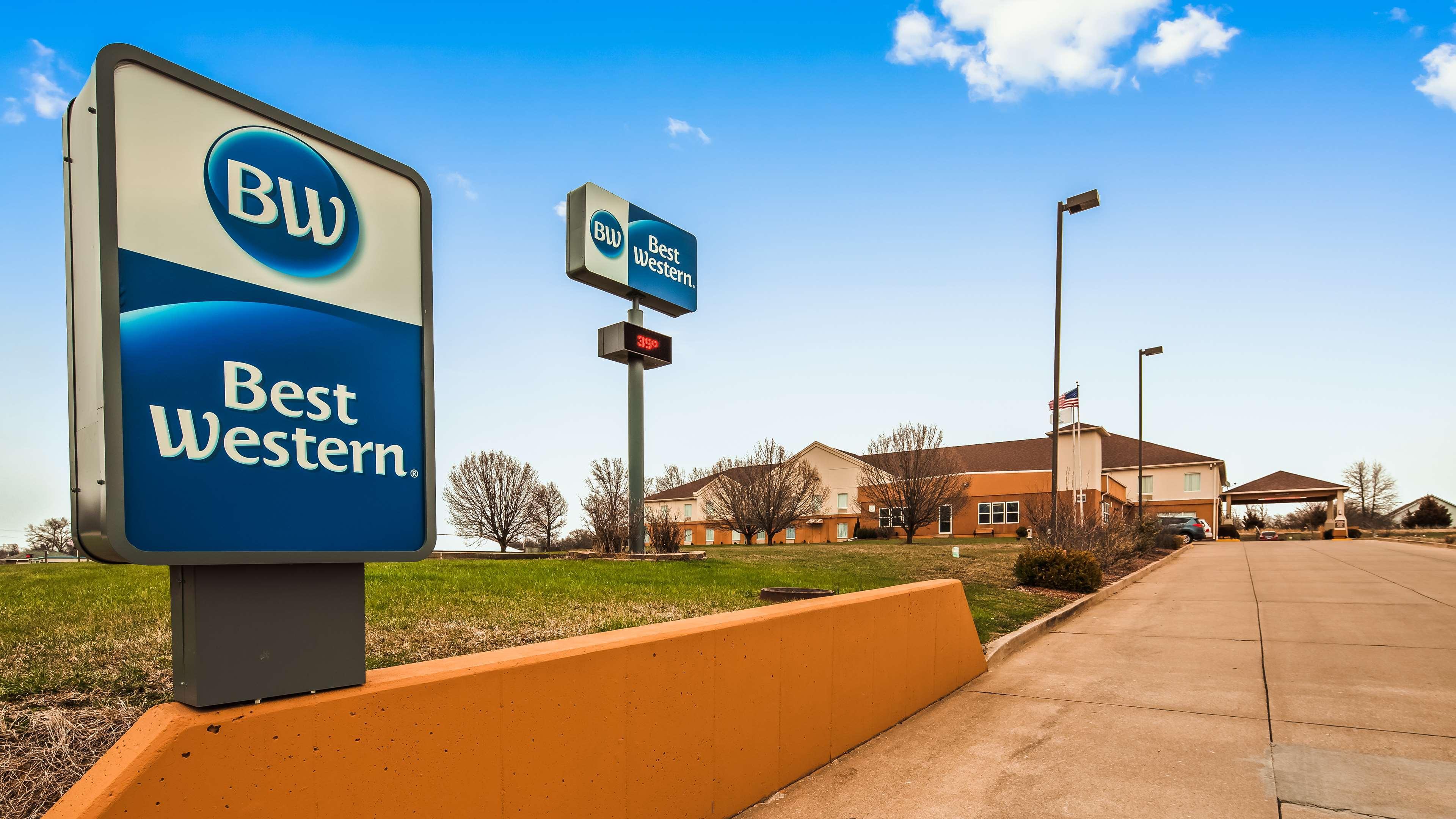 Best Western Teal Lake Inn Mexico Dış mekan fotoğraf